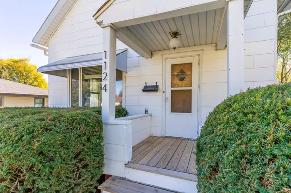 Green Bay, WI 54301-2422,1124 HASTINGS ST