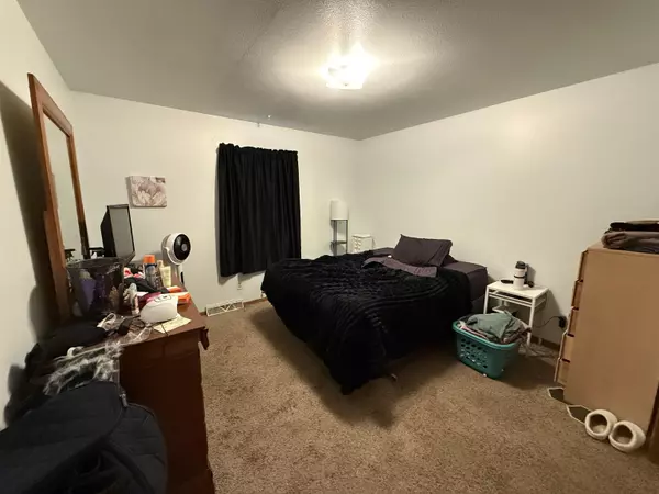 Oshkosh, WI 54901,2015 PARKSIDE DR