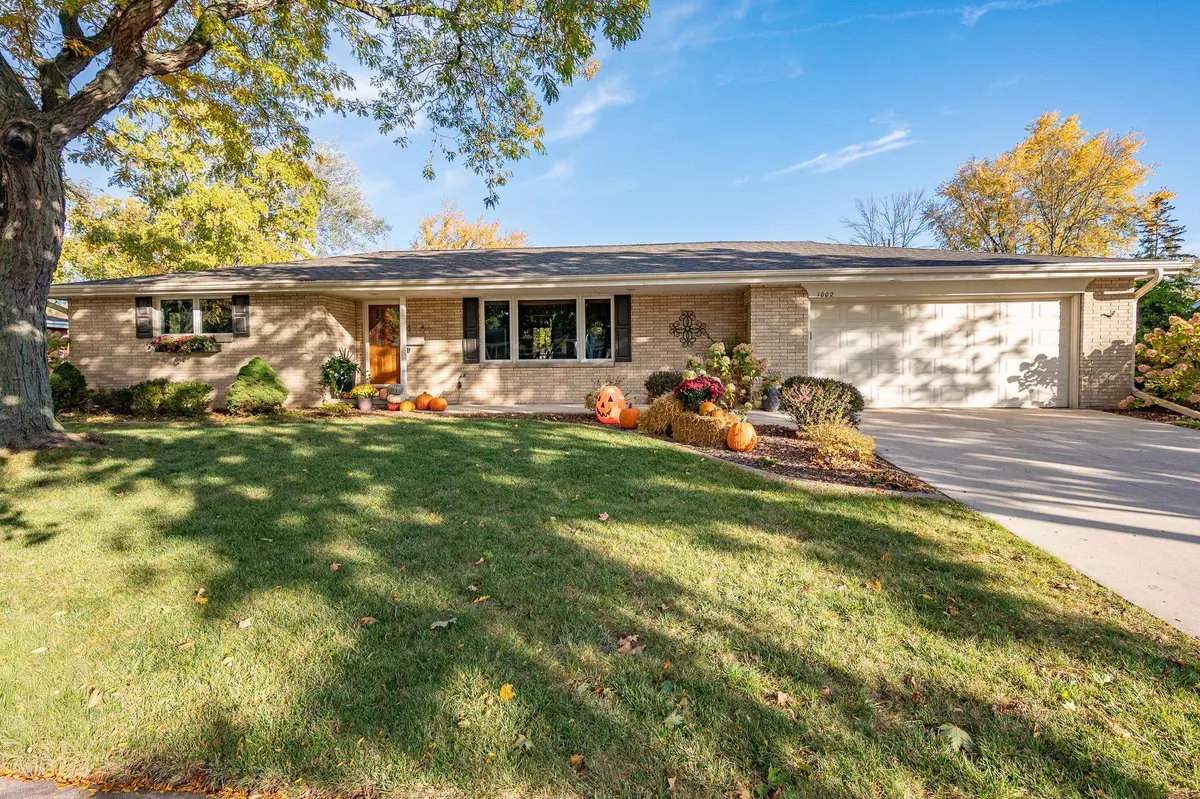 De Pere, WI 54115,1002 ALDRIN ST