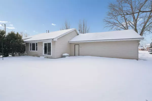 Appleton, WI 54911,2918 N APPLETON ST