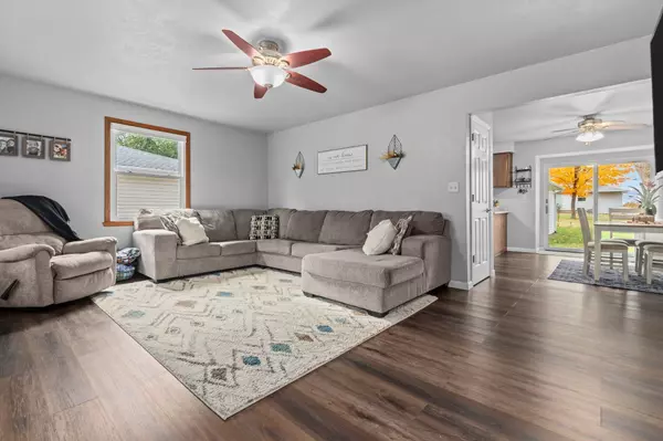 Little Chute, WI 54140-2305,1207 HIETPAS ST