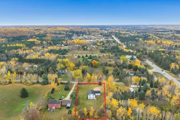 Lakewood, WI 54138,17192 REMUS WOODS LN