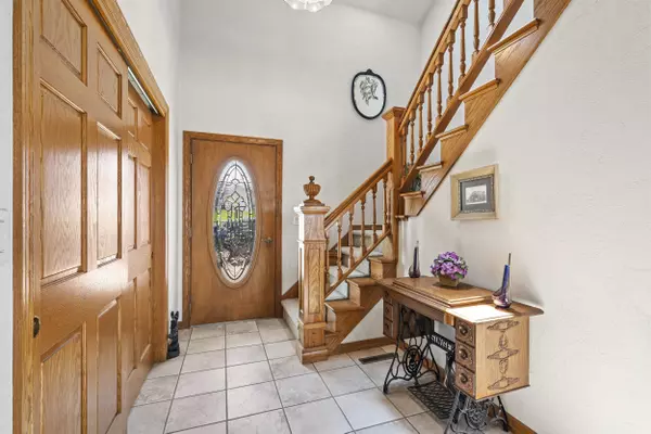 Hortonville, WI 54944,W8924 SPRING RD