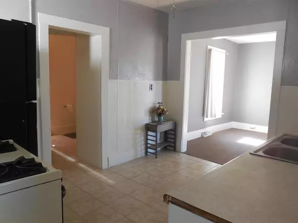 Coleman, WI 54112,236 W MAIN ST