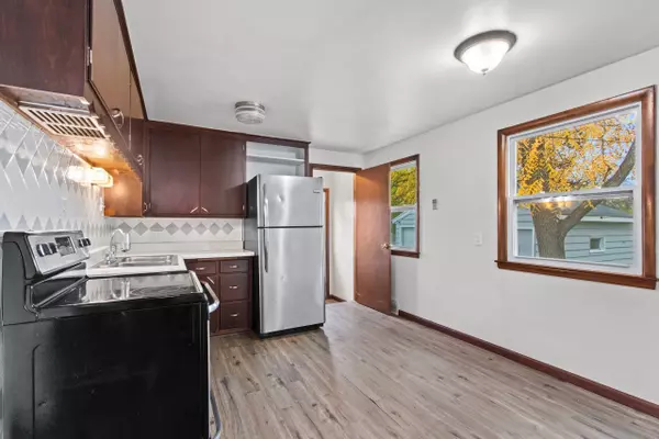 Green Bay, WI 54301,332 E ST JOSEPH ST