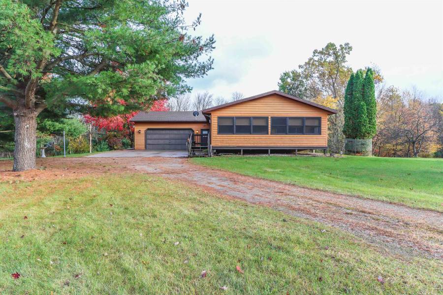 N1074 COUNTY HIGHWAY E, Waupaca, WI 54981