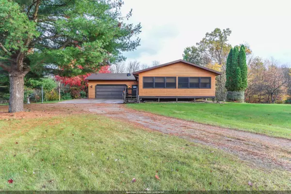 N1074 COUNTY HIGHWAY E, Waupaca, WI 54981