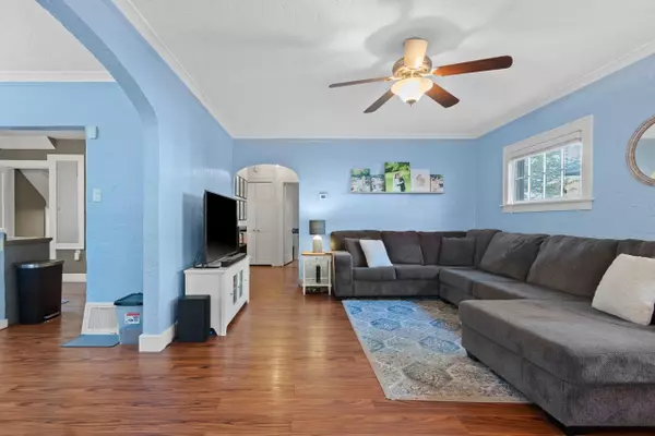Green Bay, WI 54303,715 JAMES ST