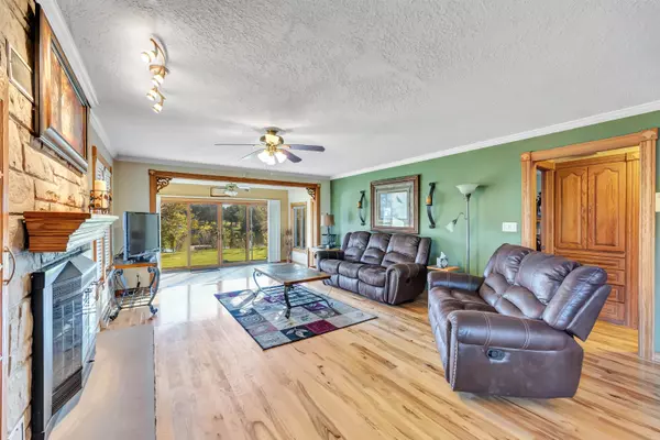 Shawano, WI 54166,W7571 CTY RD M