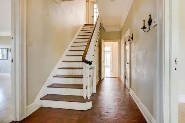 Marinette, WI 54143,1851 RIVERSIDE AVE