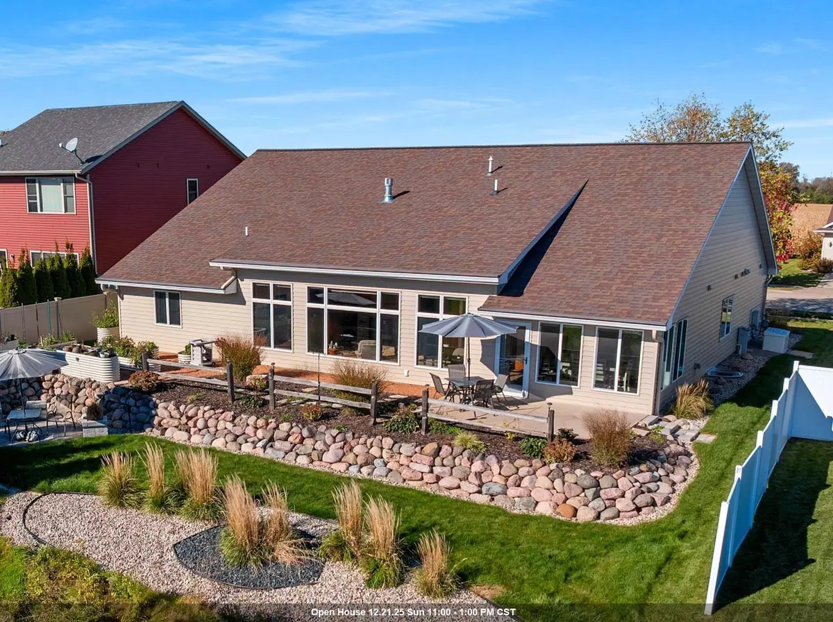 Oshkosh, WI 54904-7339,3341 MOCKINGBIRD WAY