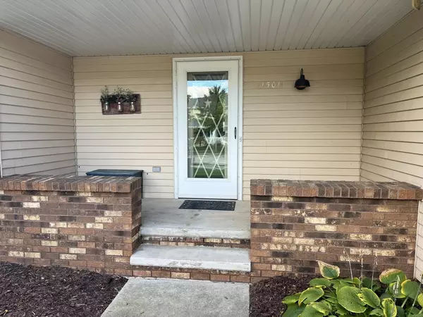 Appleton, WI 54914,1501 W CLOVERDALE DR