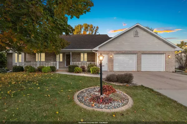 2238 HOPF LN, De Pere, WI 54115