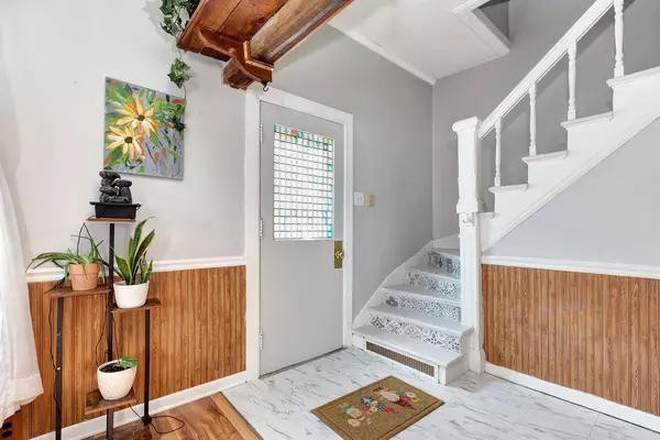 Fond Du Lac, WI 54935,157 GILLETT ST