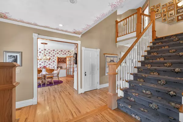 Combined Locks, WI 54113,107 LAMINE LN