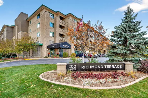 400 N RICHMOND ST #332, Appleton, WI 54911