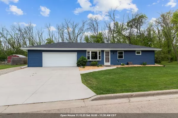 919 ELM ST, Winneconne, WI 54986-9315