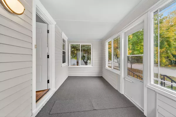 Fond Du Lac, WI 54935,183 E MCWILLIAMS ST