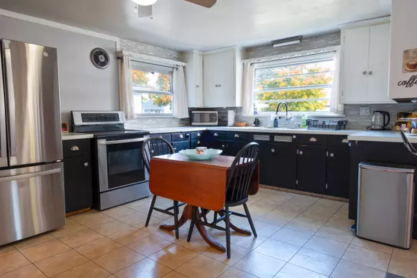 Kimberly, WI 54136,156 S JAMES ST