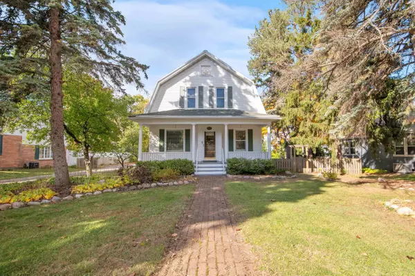 2534 S WEBSTER AVE, Green Bay, WI 54301-2920