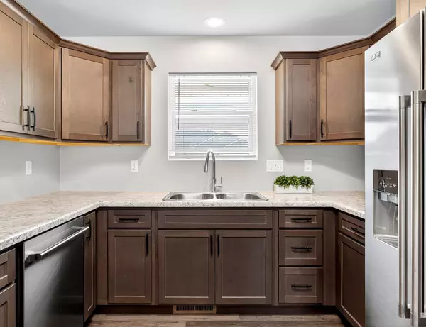 Kaukauna, WI 54140,524 FOUNDERS WAY