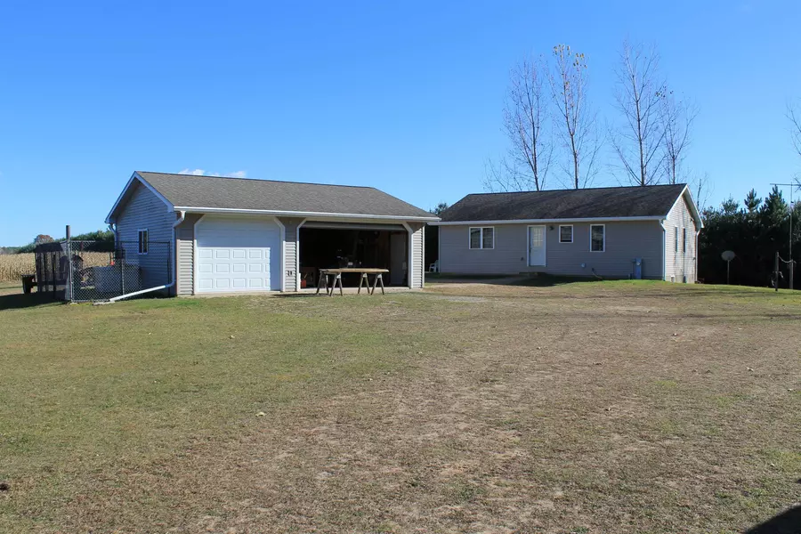N302 24TH AVE, Neshkoro, WI 54960