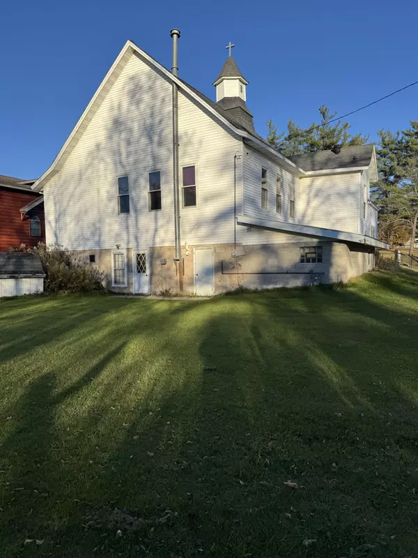 Laona, WI 54541,5265 LINDEN ST