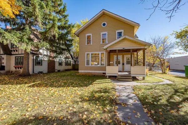 Green Bay, WI 54303-2748,126 N MAPLE AVE