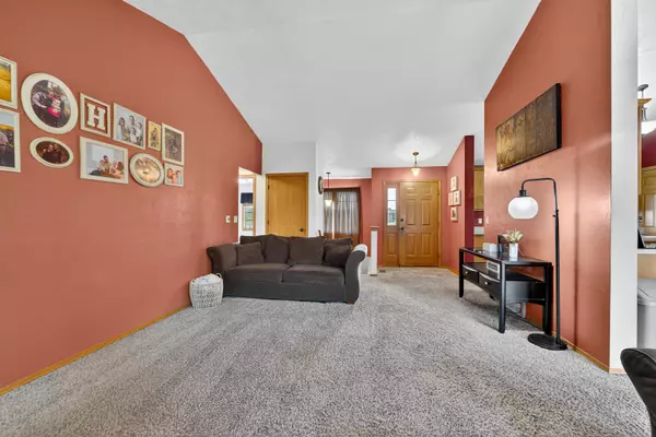 Kaukauna, WI 54130,1900 WHITE WOLF LN