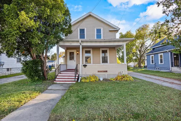 417 W 10TH AVE, Oshkosh, WI 54902