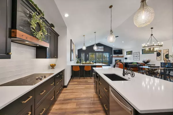 Green Bay, WI 54304,359 ALDON CIR