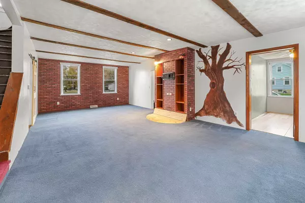 Fond Du Lac, WI 54935-4943,490 MORRIS ST