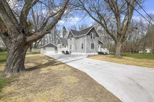 Berlin, WI 54923,417 VAN HORN ST