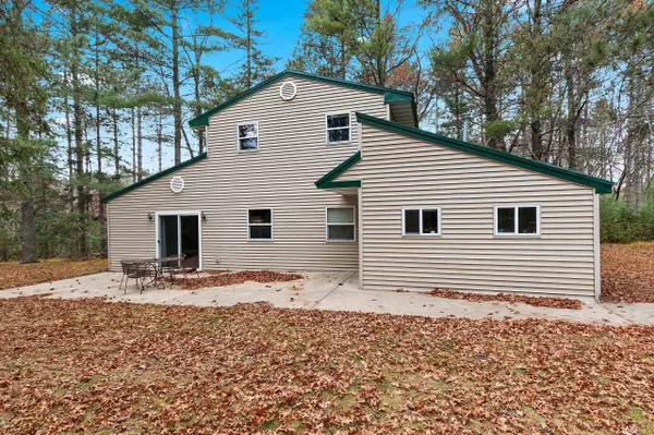 Athelstane, WI 54104,N11163 BUNNY BAY LN