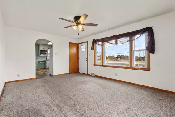 Manitowoc, WI 54220,307 S PACKER DR