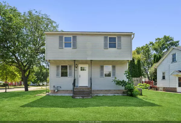 521 E 2ND ST, Kimberly, WI 54136