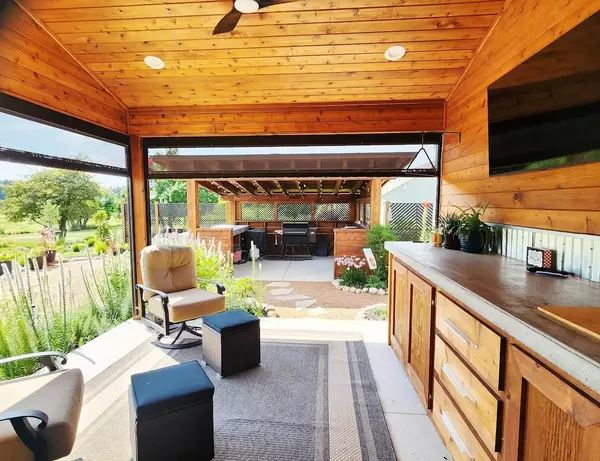 Fond Du Lac, WI 54937-8033,4 MISTRAL CT