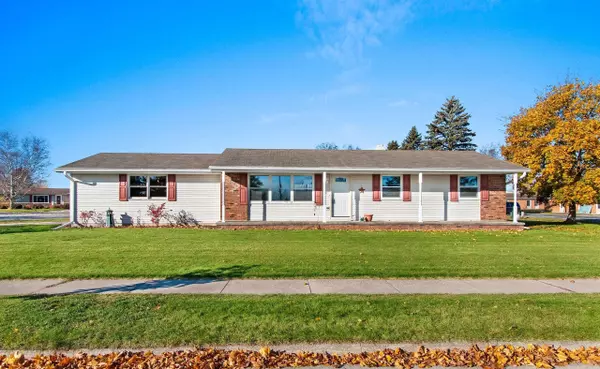 821 5TH ST, Kewaunee, WI 54216-1756