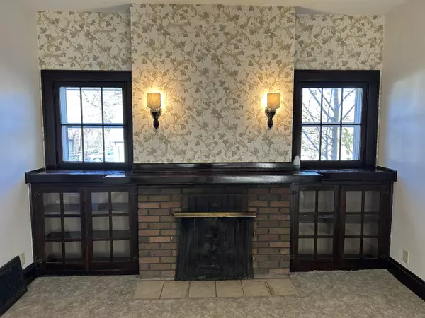 Green Bay, WI 54302,259 N DANZ AVE