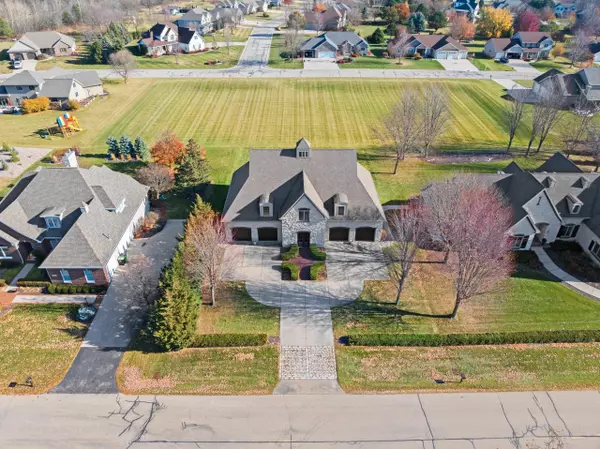 Menasha, WI 54952,N8426 NORTH SHORE RD