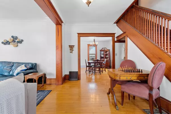 Neenah, WI 54956,616 SHERRY ST