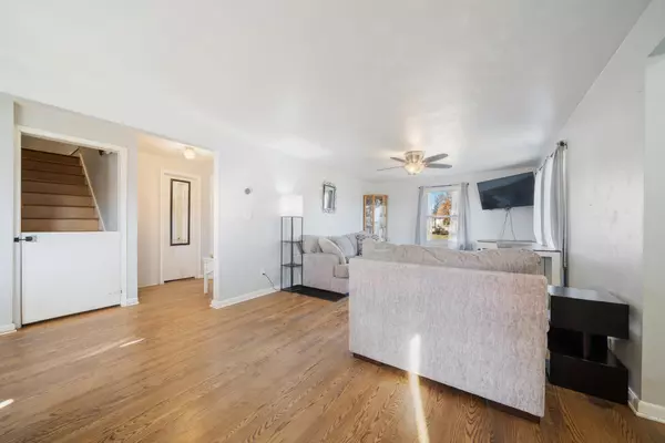 Menasha, WI 54952,1338 RACINE RD