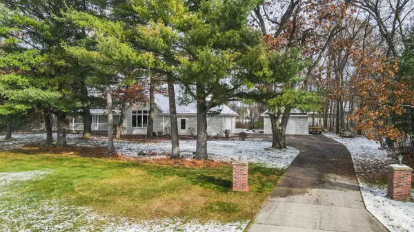 New London, WI 54961,N3560 OAKWOOD PASS