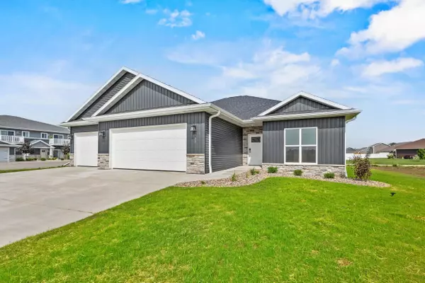 De Pere, WI 54115,733 TAMBOUR CT #10