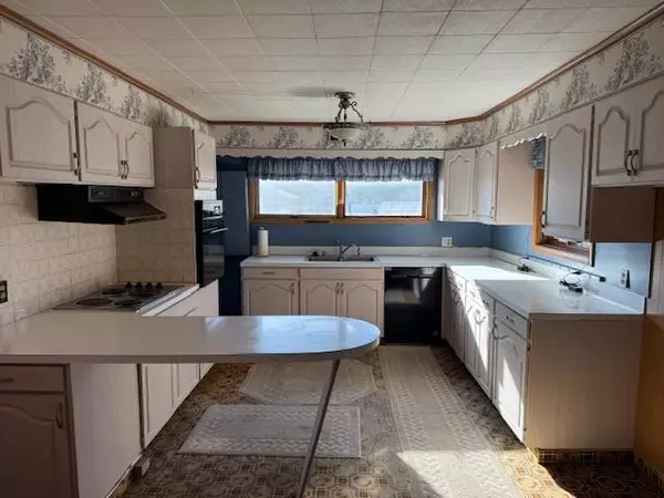 Fond Du Lac, WI 54935,166 HOYT ST