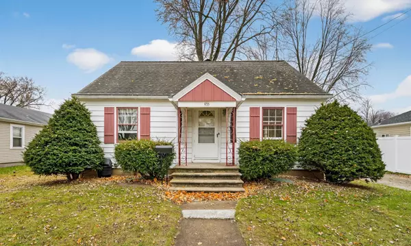 935 ROSCOE ST, Green Bay, WI 54304