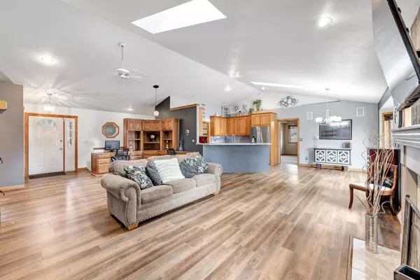 Green Bay, WI 54313-9556,2805 DEWEY DECKER DR