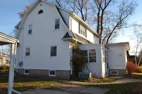 Kimberly, WI 54136,316 W MAES AVE