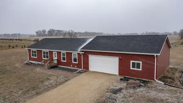 N3377 FLYNN DR, Montello, WI 53949