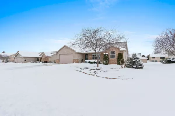 Luxemburg, WI 54217,1602 MEADOWS LN